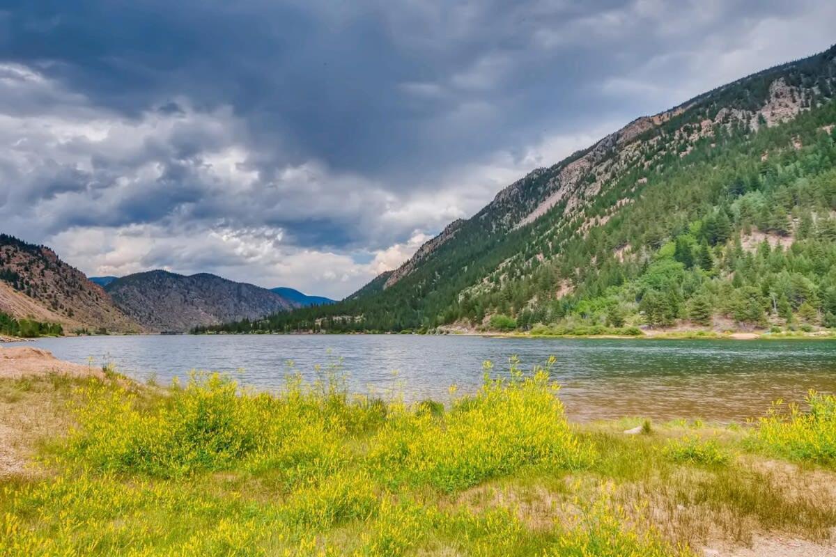 Elbert'S Escape Sleeps 8 Lakefront Views Georgetown Exteriér fotografie